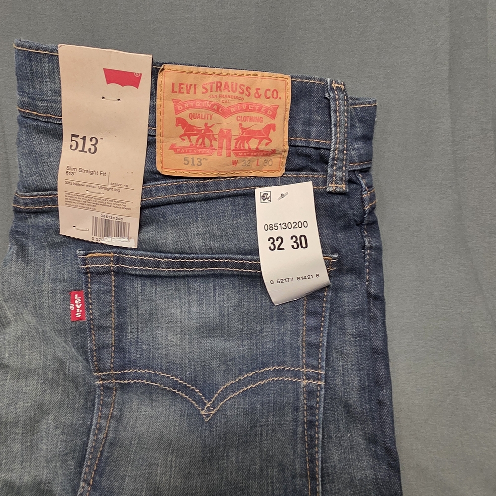Levi's Slim Straight Fit 513, Size 32x30 - Picture 2 of 4